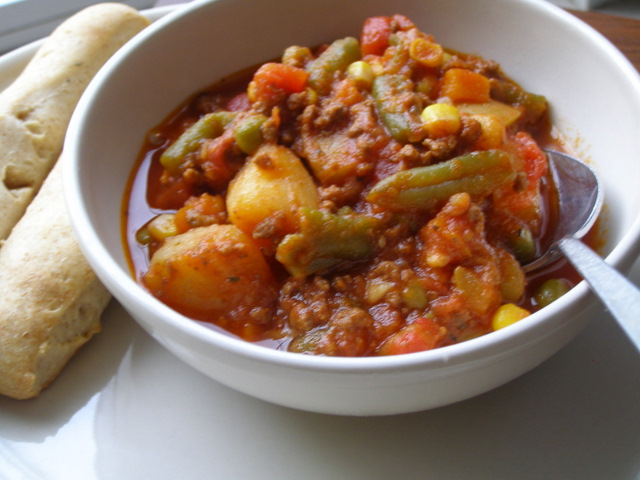 Hearty Ground Beef Stew